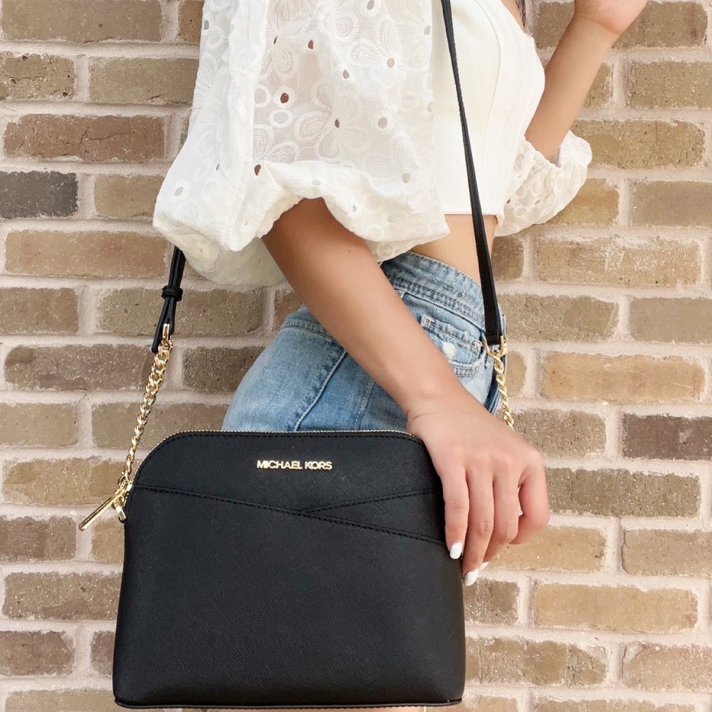 Michael Kors Jet Set Travel Medium Dome Crossbody Bag Black Saffiano Leather